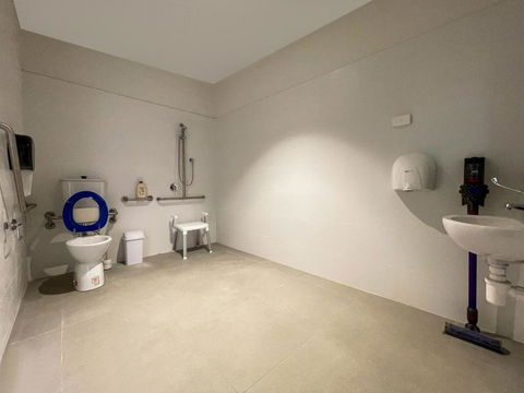 Airone Capsule Hotel - Accommodation Perth 3