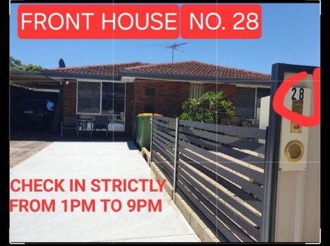 Airport Budget Room - Accommodation Perth 0