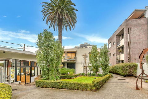 Alameda Apartment St Kilda By Ready Set Stay - Accommodation Perth 3