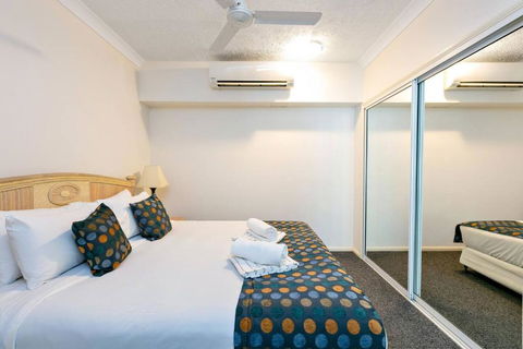 Alassio Poolside Resort - Palm Cove Beachfront Oasis - Accommodation Perth 1