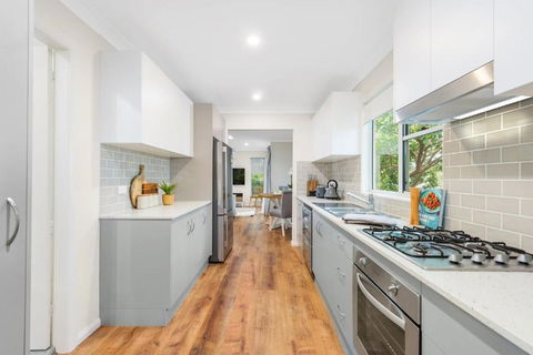 Albany Lane A Cozy Getaway In Berry - Perth Resorts 2