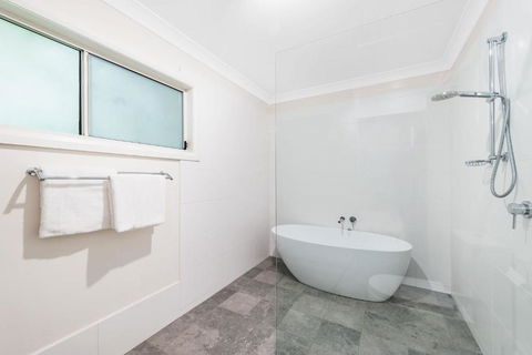 Albany Lane A Cozy Getaway In Berry - Perth Resorts 4