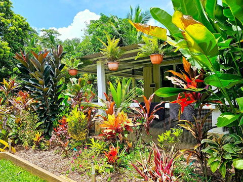 Alena Star House, Eco Retreat With Pool, Prime Position - Accommodation Perth 2