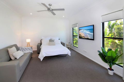 Alex Heads Beach Haven - Accommodation Perth 3