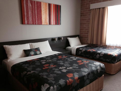 Alexander The Great Motel - Accommodation Perth 0