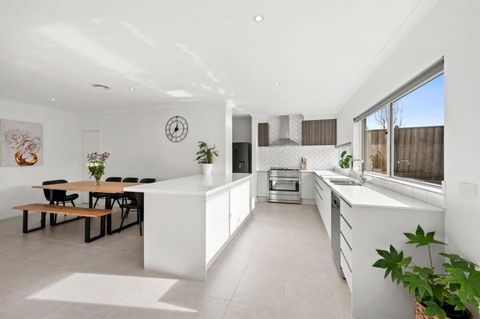 All Day Sunshine And Relaxation -Pet Friendly - Perth Resorts 0