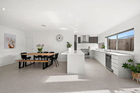 All Day Sunshine And Relaxation -Pet Friendly - Perth Resorts 4
