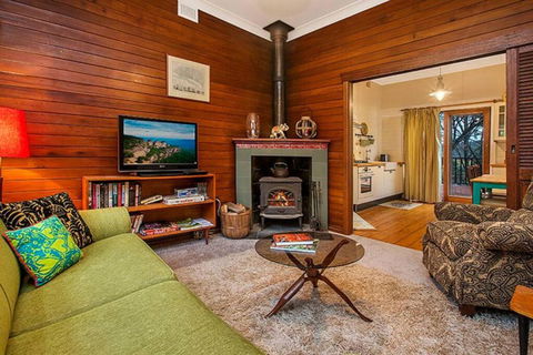 Allambee Cottage - A Place Of Rest - Accommodation Perth 0