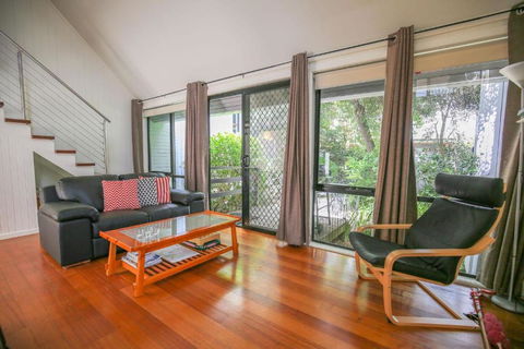 Allambie Cottages - Villa 2 - Accommodation Perth 1