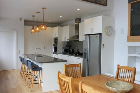 Allawah At Kennett - Accommodation Perth 3