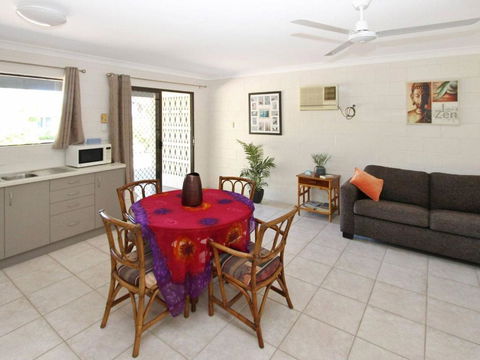 Alma Bay Holiday Unit 3 - Accommodation Perth 4