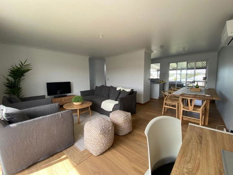Alma Beach Haven - Perth Resorts 3