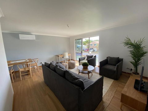 Alma Beach Haven - Perth Resorts 1