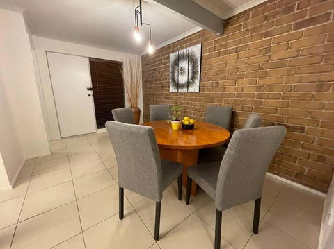 Aloha Adelaide - Accommodation Perth 4