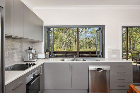 Aloha Kioloa - Accommodation Perth 4