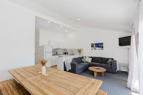 Alpha Centauri 7 Of 39 Gippsland Street - Perth Resorts 0
