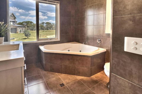 Alpine Edge - Accommodation Perth 4