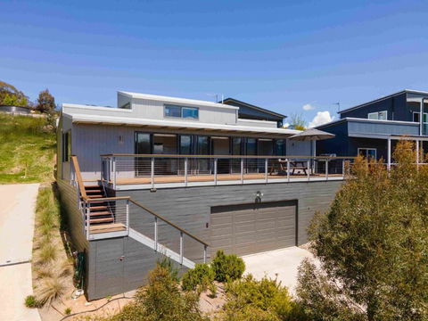 Alpine Freedom - Accommodation Perth 0