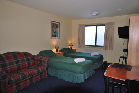 Alpine Heights 18 - Accommodation Perth 0