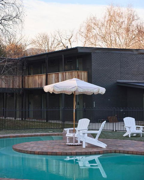 Alpine Inn - Accommodation Perth 0