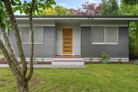 Alpine View Cottage - Perth Resorts 1