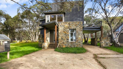 Alpine Walkabout - Accommodation Perth 0