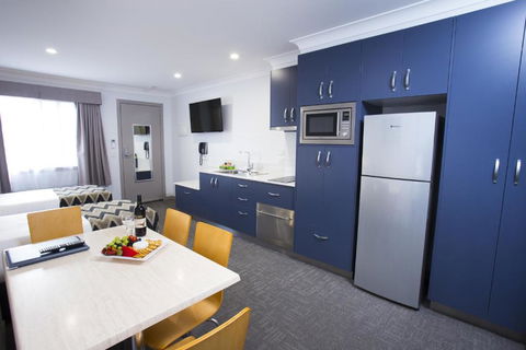 Altitude Motel Apartments - Accommodation Perth 4
