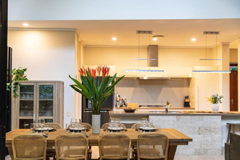 Amalfi - Port Douglas, Luxury In The Centre Of Town - Perth Resorts 3