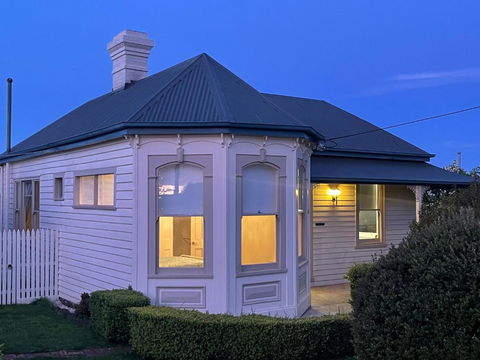 Amaroo Guest House - Accommodation Perth 1