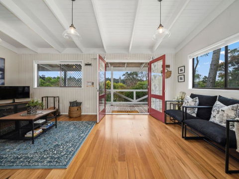 Amaroo Cottage - Accommodation Perth 2