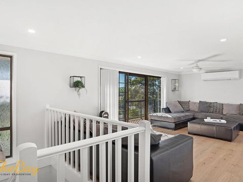 Amaroo Cres No 20 Fingal Bay Holiday Home - Perth Resorts 0