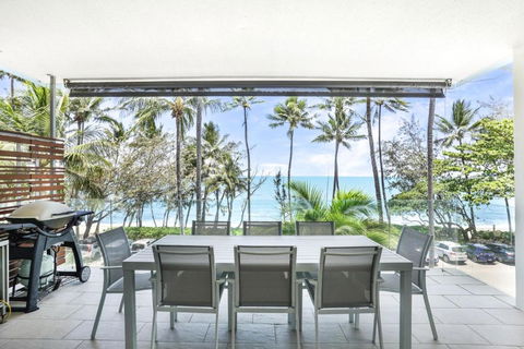 Amaroo - Luxury Apartment Overlooking The Coral Sea - Perth Resorts 0