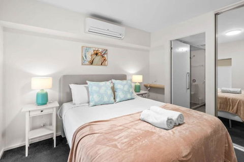 Amazing CBD 2BR Apt - Walkable & Wi-Fi & Charm - Accommodation Perth 3