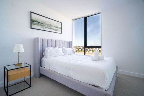 Amazing CBD 3BR Apt Bayview Free Parking - Accommodation Perth 2