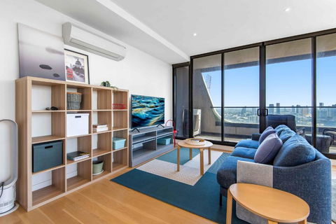 Amazing City Sea & Shrine View W Free Parking - Accommodation Perth 1