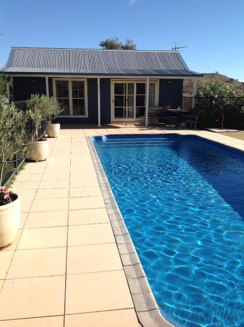 Amazing Views Pet Friendly Bed And Breakfast - Accommodation Perth 0