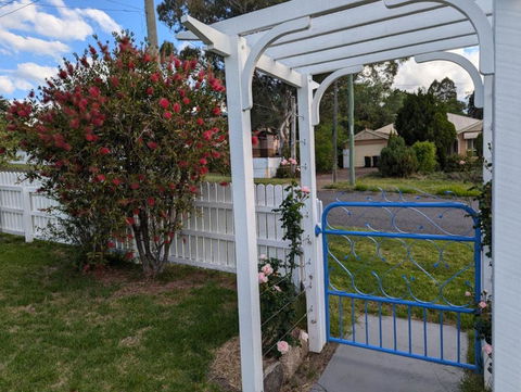 Amiens Cottage. Queenslander, Charming, Central. - Accommodation Perth 1