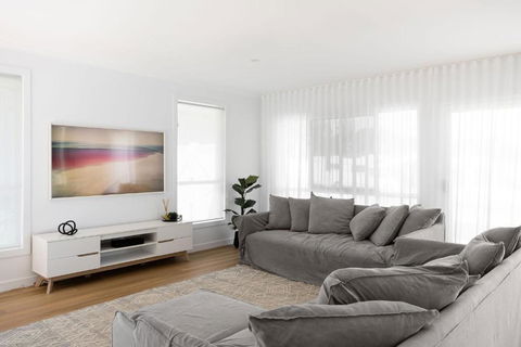 Amiri On Holbrook - Pet Friendly - Accommodation Perth 3