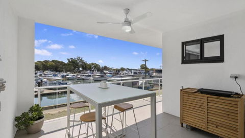 Anchors Away - Waterfront Unit - Accommodation Perth 0