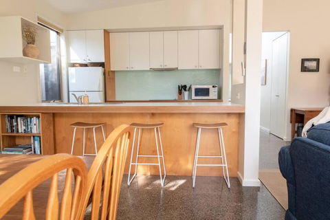 Anglesea Beach House, Just 250m To The Beach! - Accommodation Perth 3