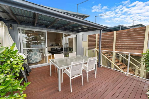 Angourie Blue 5 - Ocean Views - Accommodation Perth 2