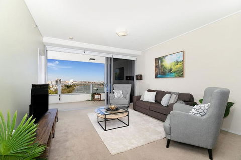 Amazing River View - 3 Bedroom Apartment - Brisbane CBD - Netflix - Fast Wifi - Carpark - Accommodation Perth 3