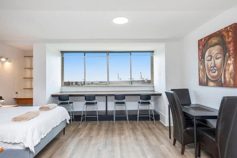 Apartment 201 - Fremantle Studio Apartment With Ocean And Harbour Views - Accommodation Perth 0
