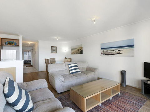 Apartment 26 Pacific Apartments - Accommodation Perth 4