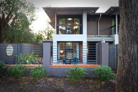 Apartment 46 - Accommodation Perth 2