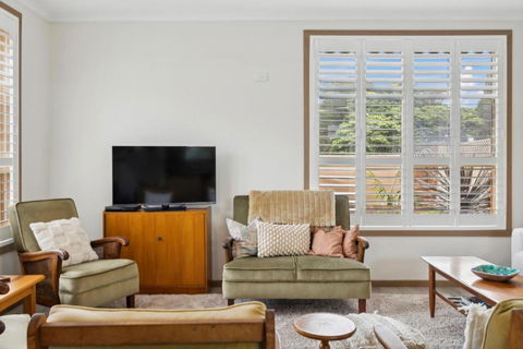 Apartment In Cowes Central On Chapel - Accommodation Perth 3