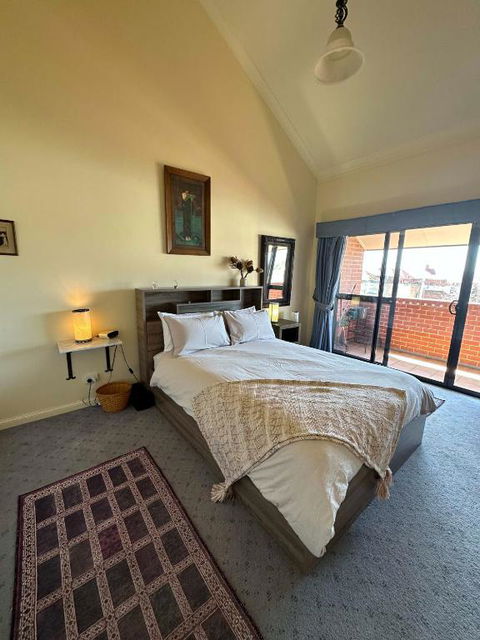 Apartment In The Heart Of Bathurst Walk Everywhere - Accommodation Perth 0