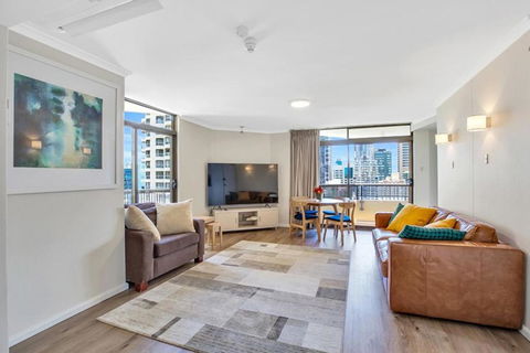 Apartment On Top Of The Park - Perth Resorts 0