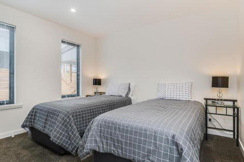 Apartments On Fraser Bicheno - Accommodation Perth 3