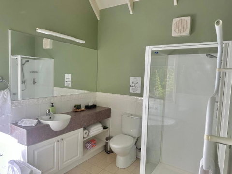 Apple Tree Cottage - Perth Resorts 3